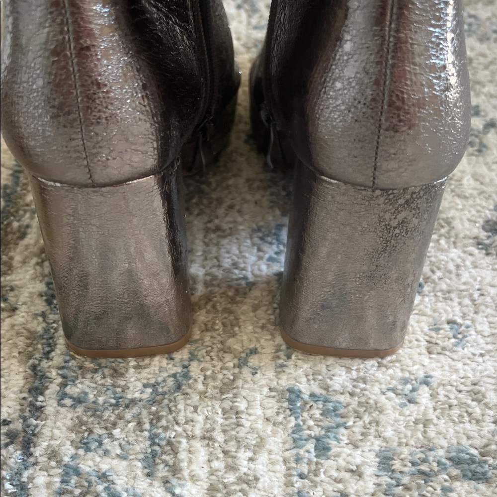 ShuShop Metallic Pewter Pointed-Toe Block Heel Ankle Boots - Picture 5 of 6